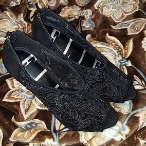 ELLE Black Floral Peep Toe 5" Heels